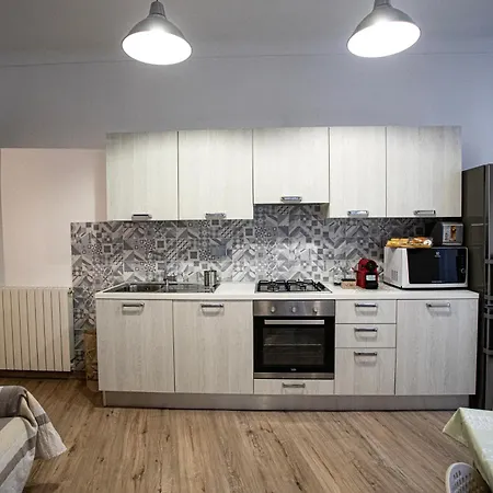 Civico 10 * San Remo